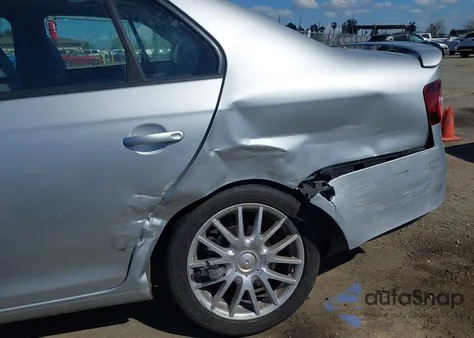 2009 Volkswagen Jetta Wolfsburg Edition from USA, damaged, VIN 3VWRA71K39M017430